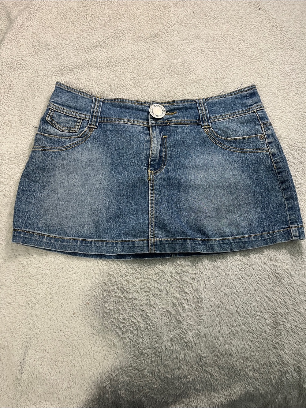 Classic Blue Denim Mini Skirt - Women's B012